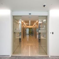 玻璃自动麻豆蜜桃69无码专区在线