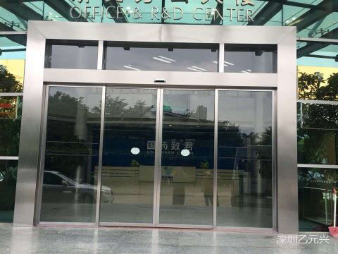 钢化玻璃麻豆爱爱视频