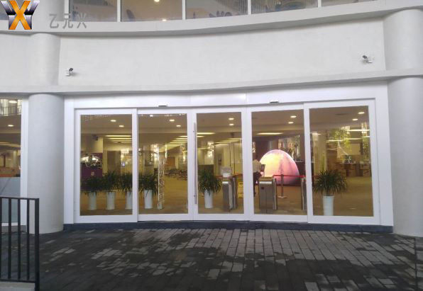 香港中文大学-松下玻璃自动麻豆蜜桃69无码专区在线