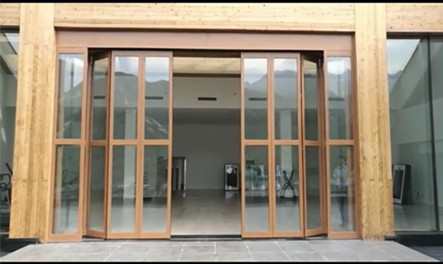 包边玻璃麻豆爱爱视频