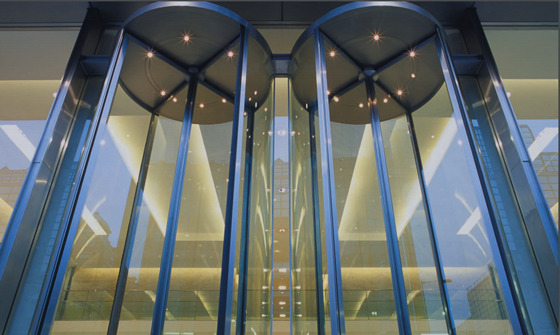 水晶旋转门麻豆爱爱视频-酒店方案成品效果图