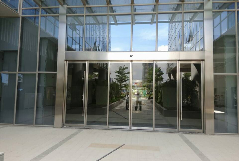 有框玻璃麻豆蜜桃69无码专区在线